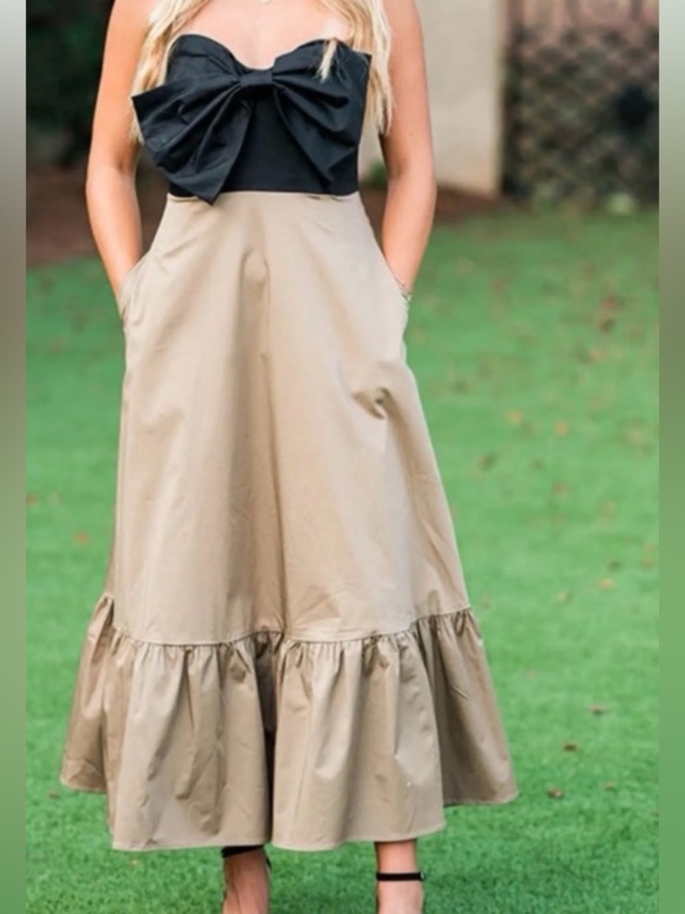 NWT Miou Muse Black and Tan Strapless BOW MIDI Dress Size Small